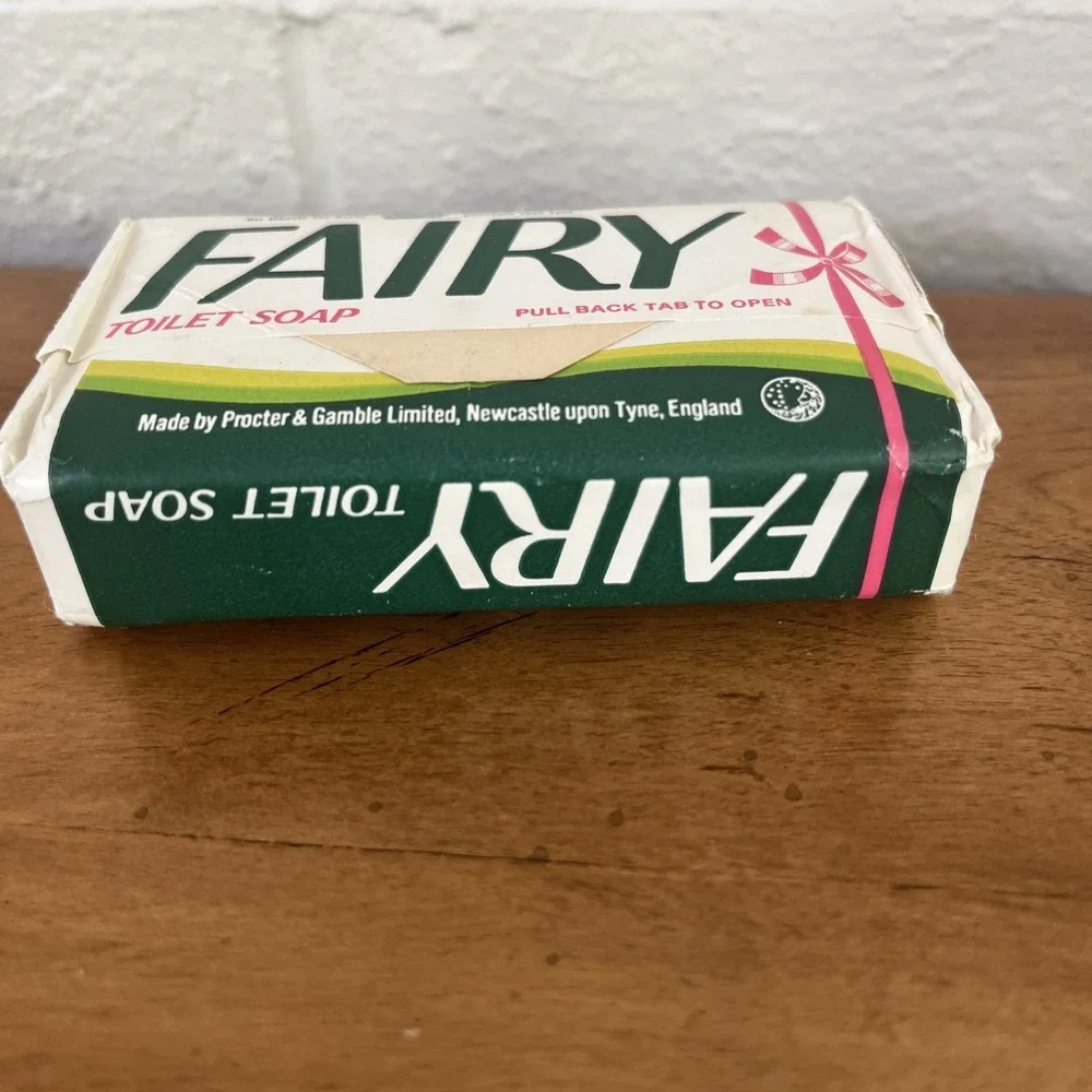 Vtg Fairy Toilet Soap Bar Mild Green So Mild So Pure P&G UK Advertising Prop